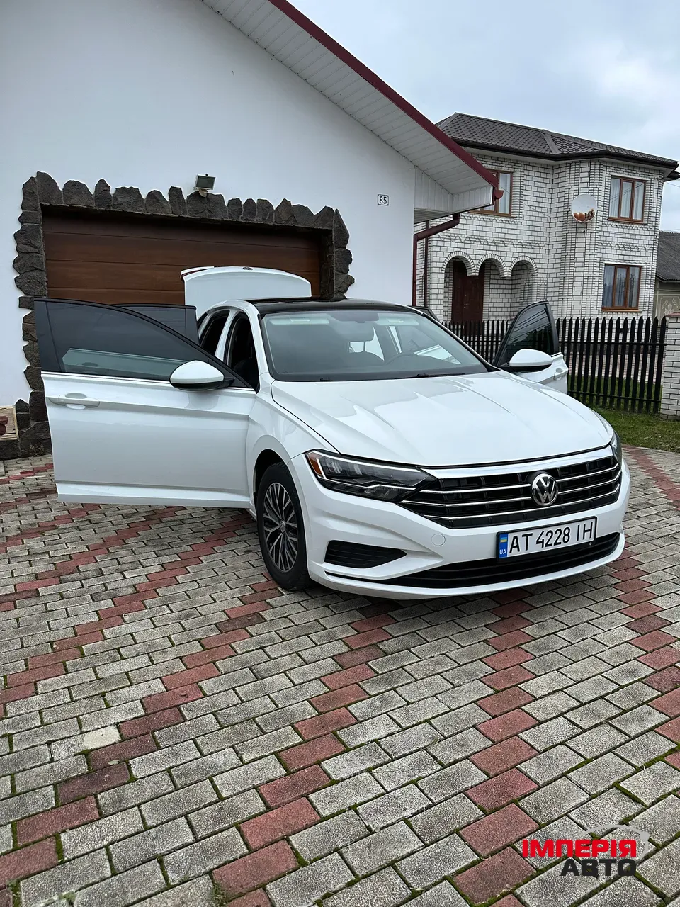 Volkswagen Jetta - фото 3