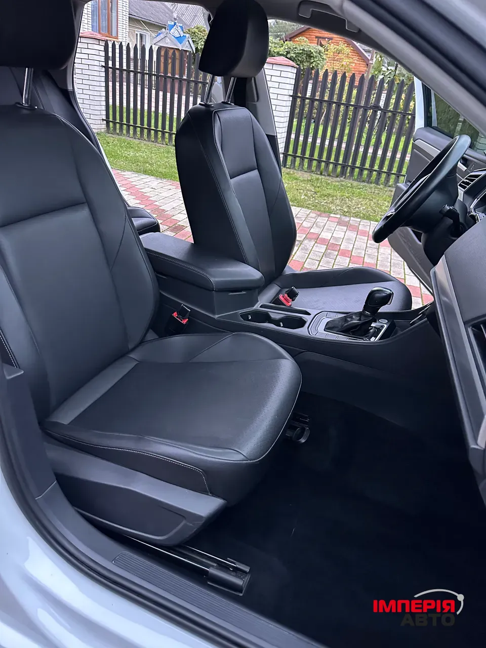 Volkswagen Jetta - фото 16