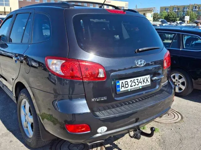 Hyundai Santa Fe - фото 2