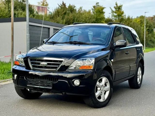 Kia Sorento - фото 1