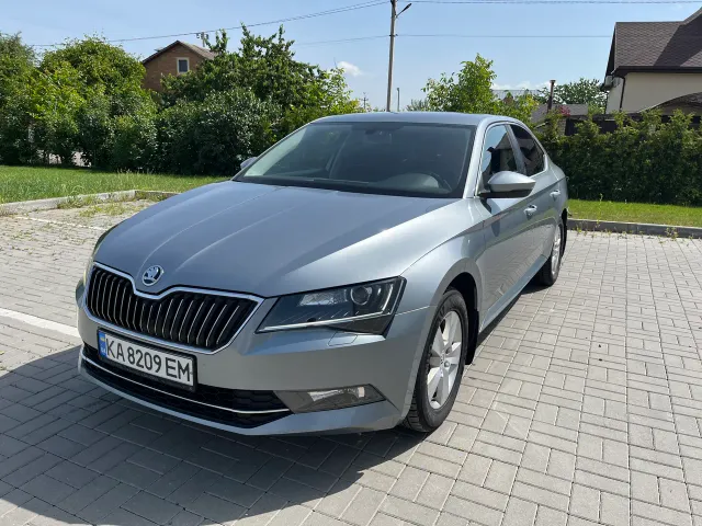 Skoda Superb - фото 3
