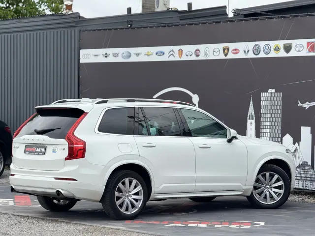 Volvo XC90 - фото 2