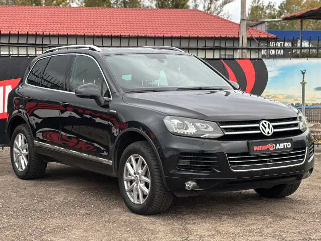 Volkswagen Touareg - фото 3