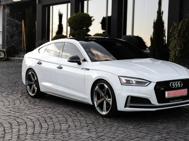 Audi S5 - фото 3