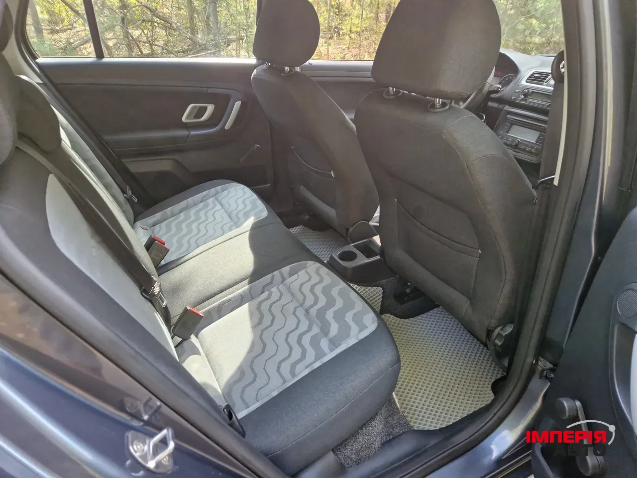 Skoda Fabia - фото 16