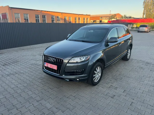 Audi Q7 - фото 5