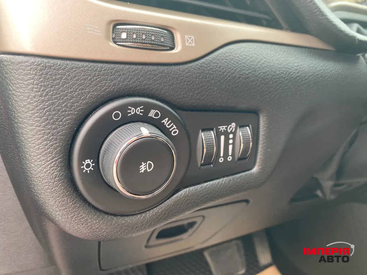 Jeep Cherokee - фото 22