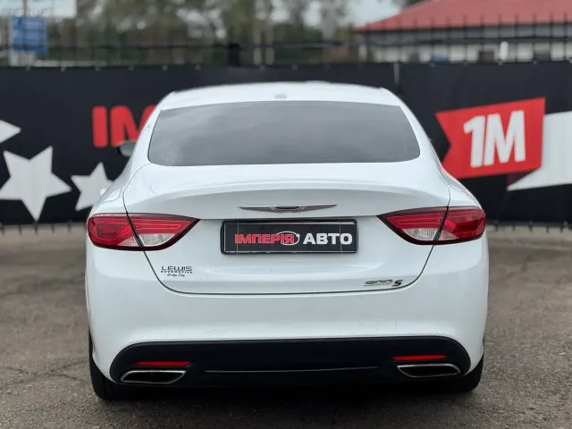 Chrysler 200 - фото 4
