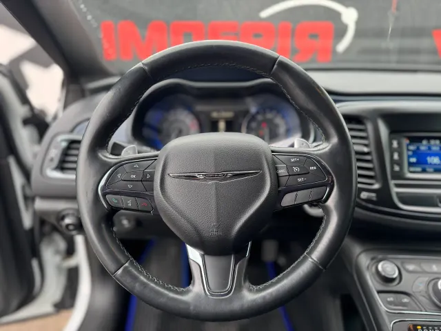 Chrysler 200 - фото 3