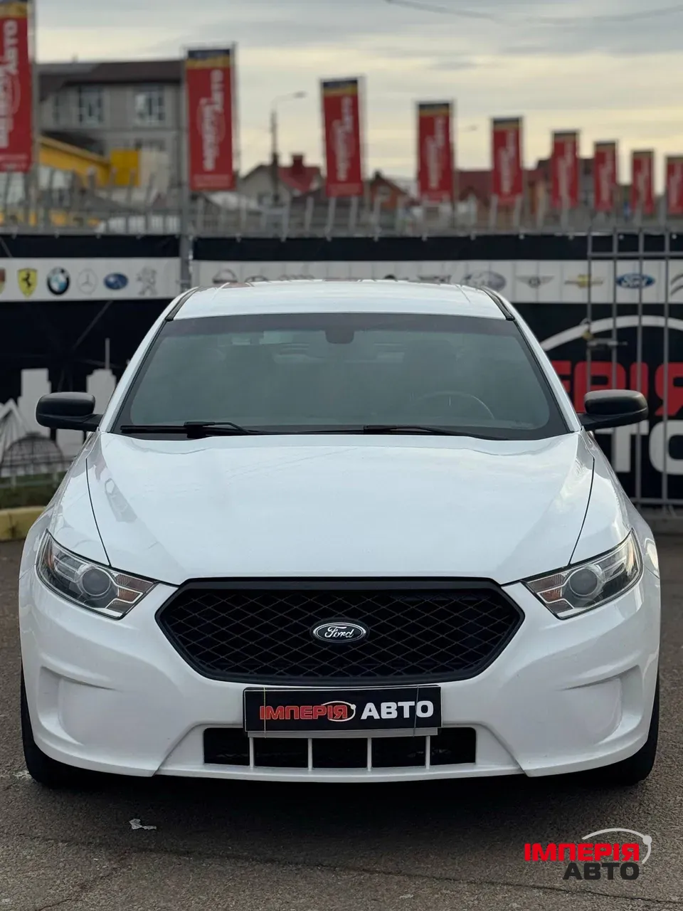 Ford Taurus - фото 5