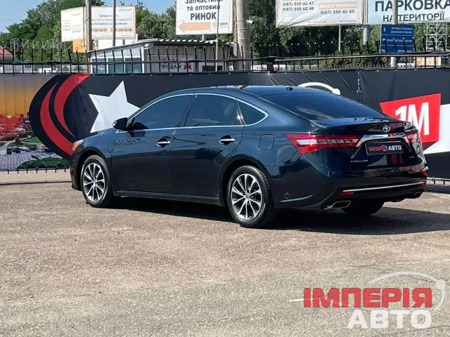 Toyota Avalon - фото 4
