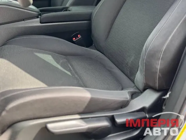 Honda Insight - фото 2