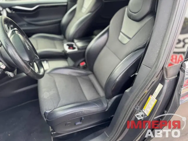Tesla Model X - фото 3