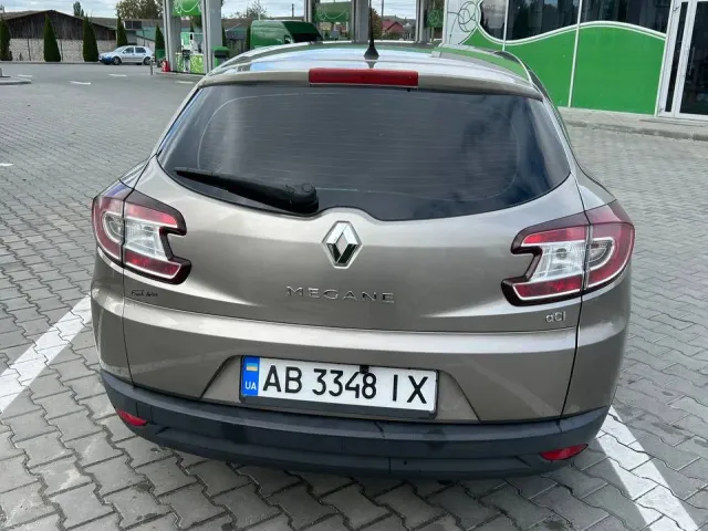 Renault Megane - фото 3