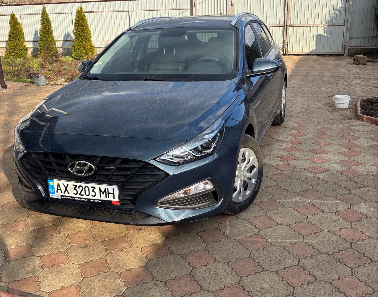 Hyundai i30 - фото 1