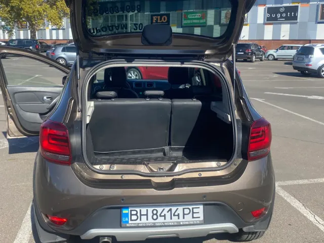 Renault Sandero - фото 3