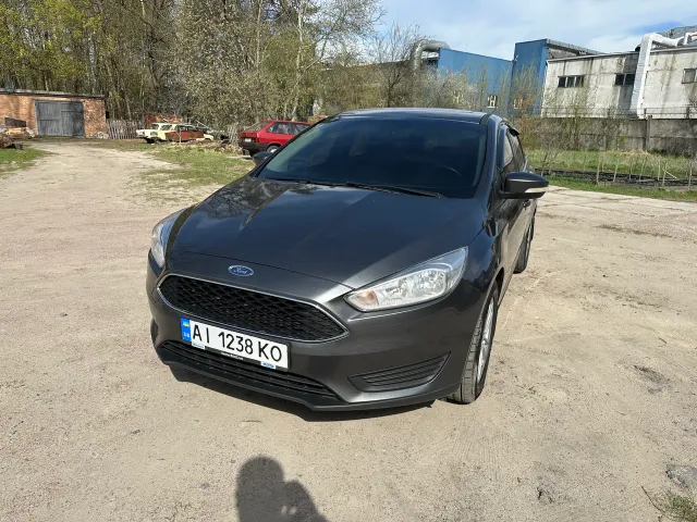 Ford Focus - фото 3