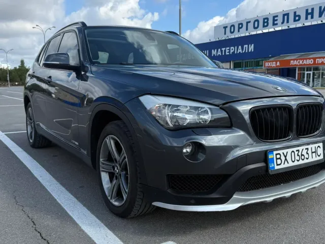 BMW X1 - фото 2