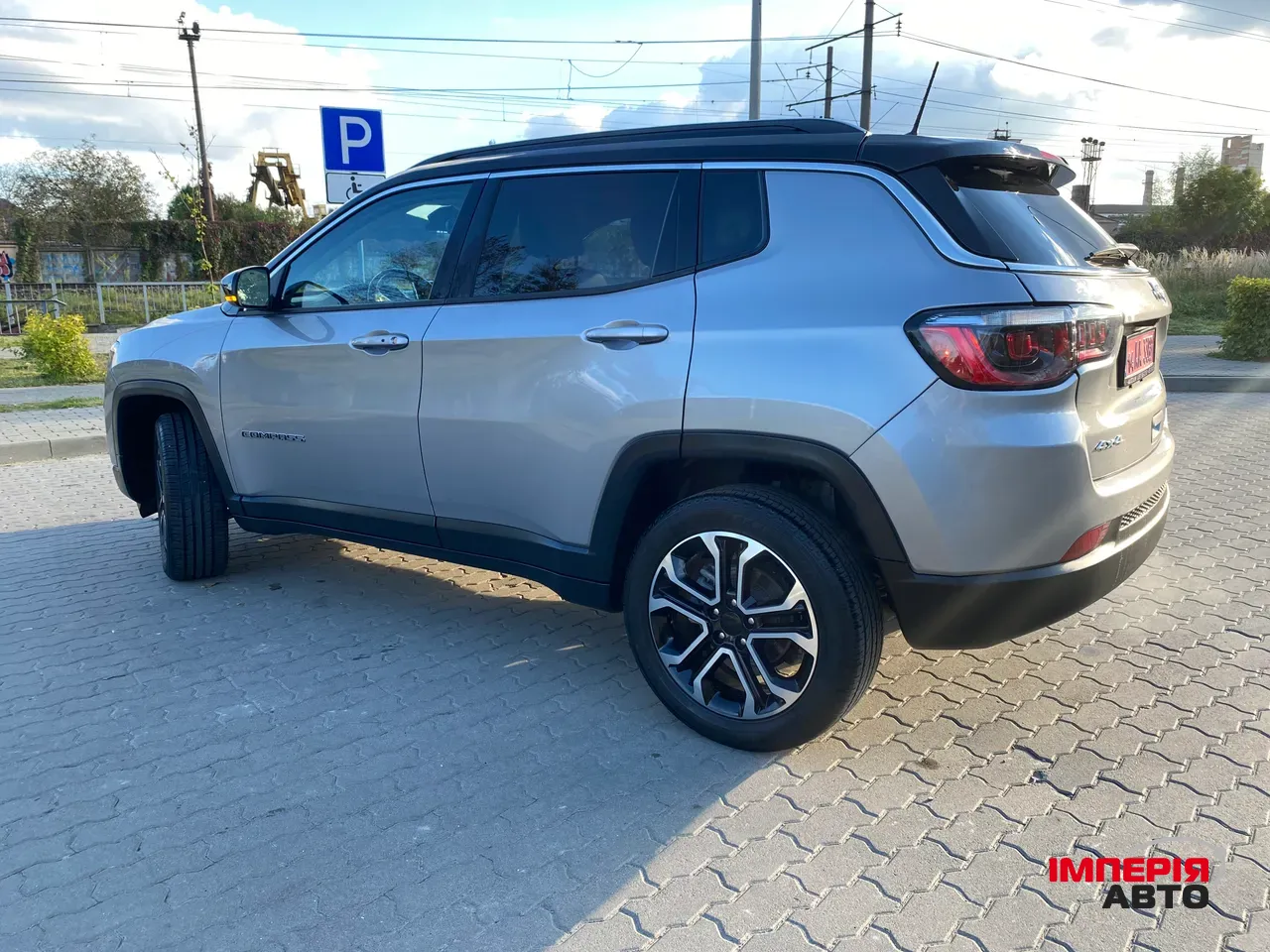 Jeep Compass - фото 11