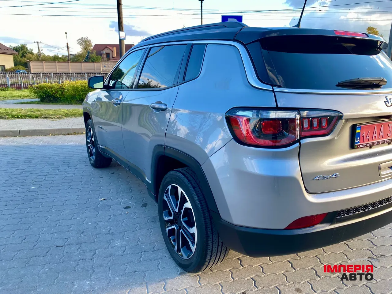 Jeep Compass - фото 8