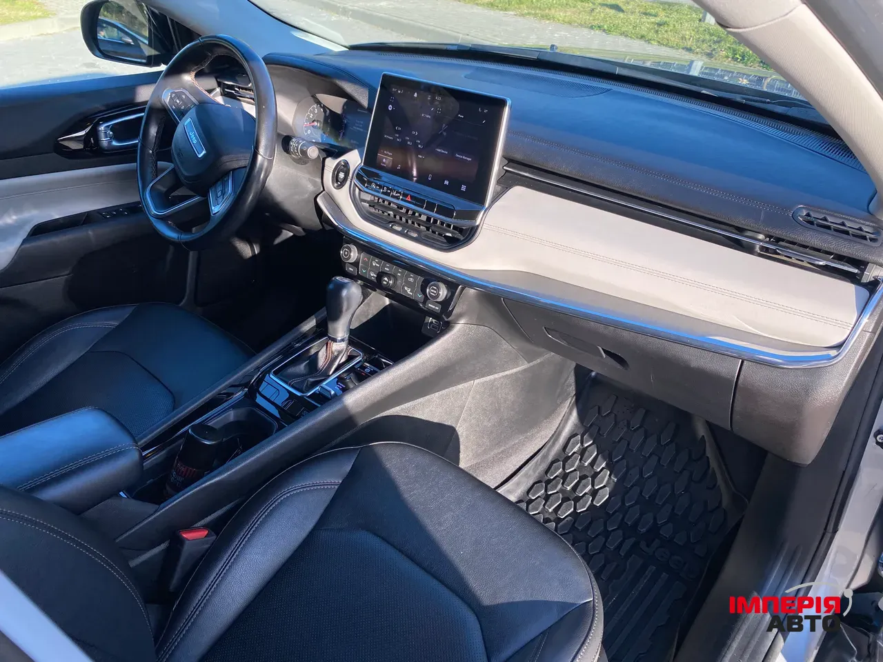 Jeep Compass - фото 26