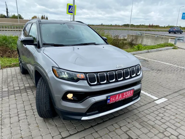 Jeep Compass - фото 5