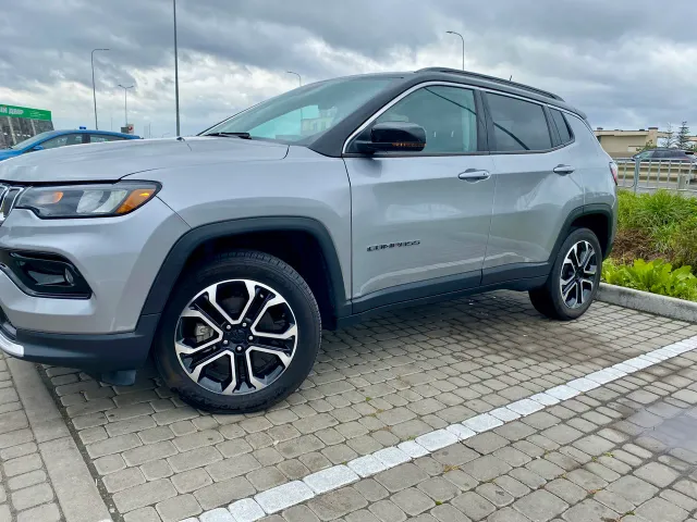 Jeep Compass - фото 4