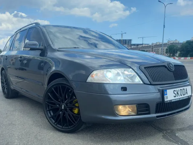 Skoda Octavia - фото 5