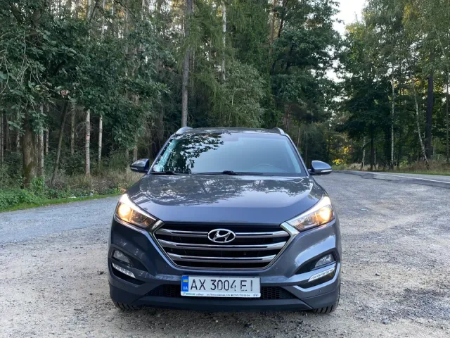 Hyundai Tucson - фото 1