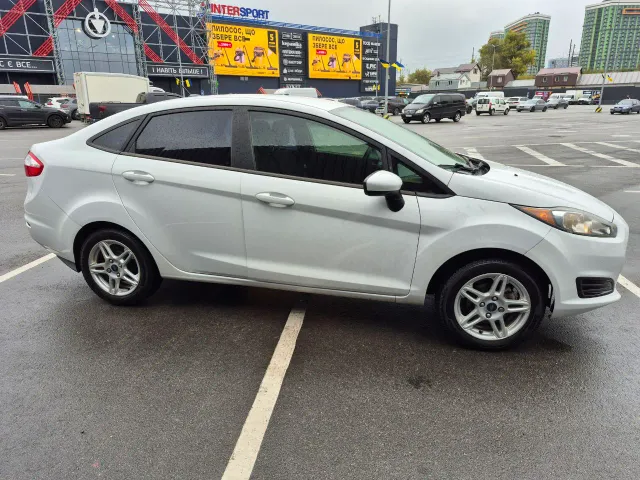 Ford Fiesta - фото 2