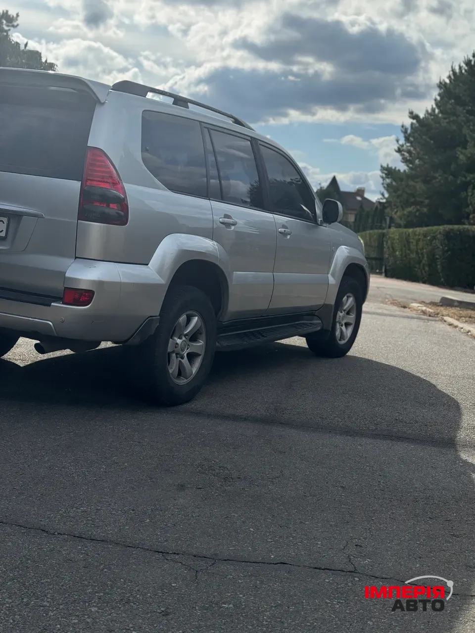 Toyota Land Cruiser Prado - фото 3