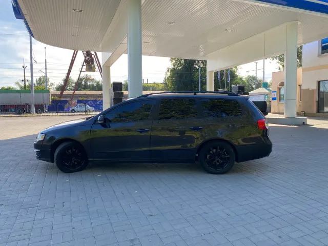 Volkswagen Passat - фото 2