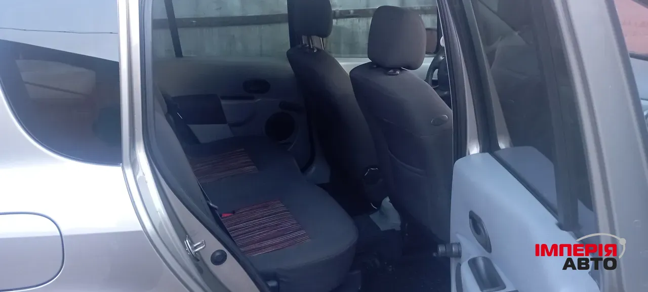 Renault Modus - фото 7