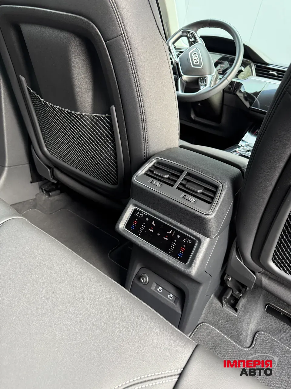 Audi Q8 e-tron - фото 14