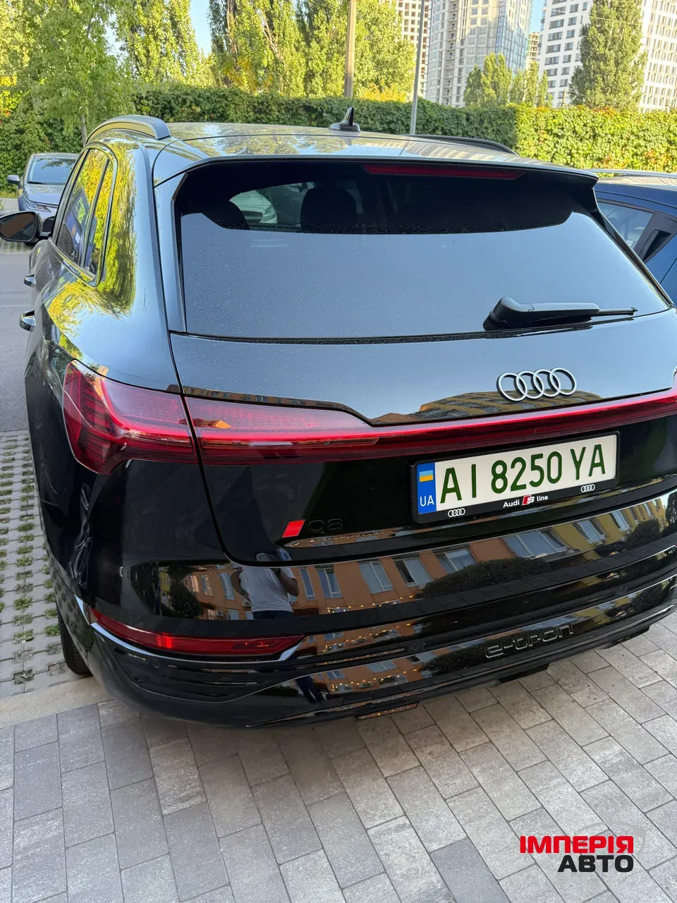 Audi Q8 e-tron - фото 2