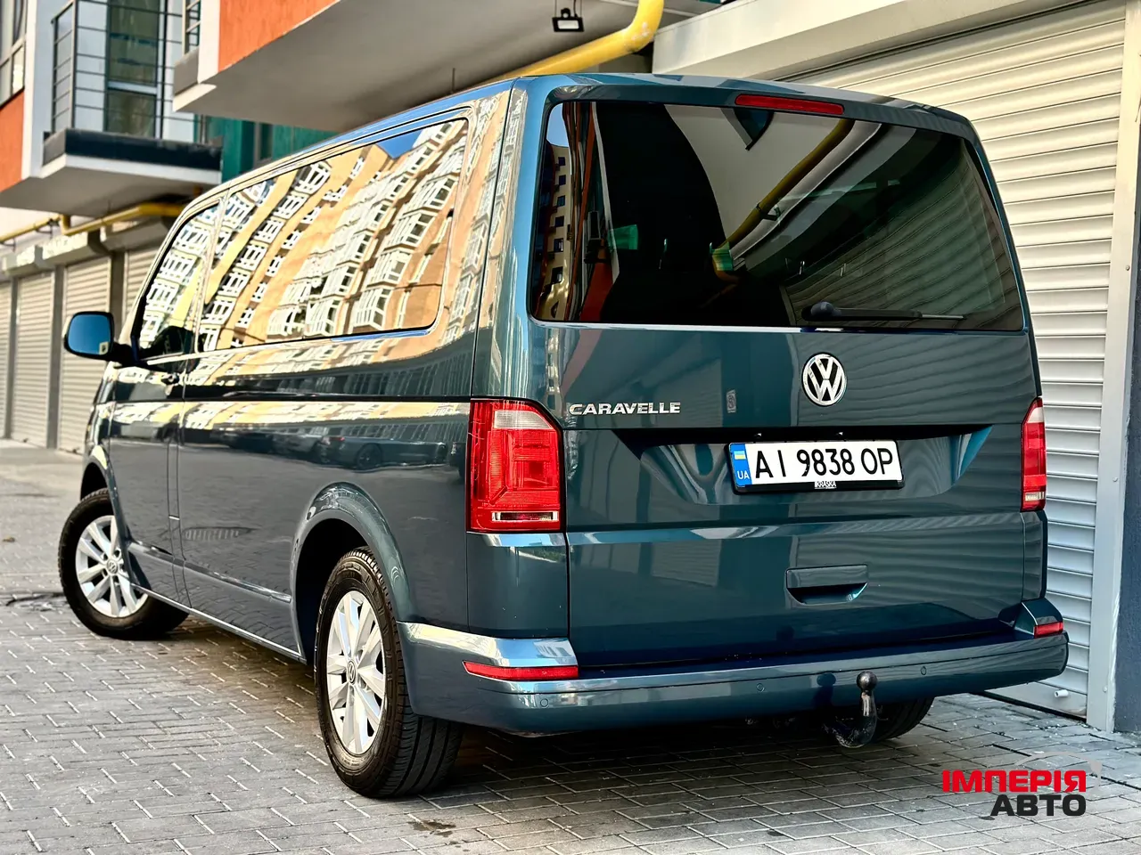 Volkswagen Caravelle - фото 1