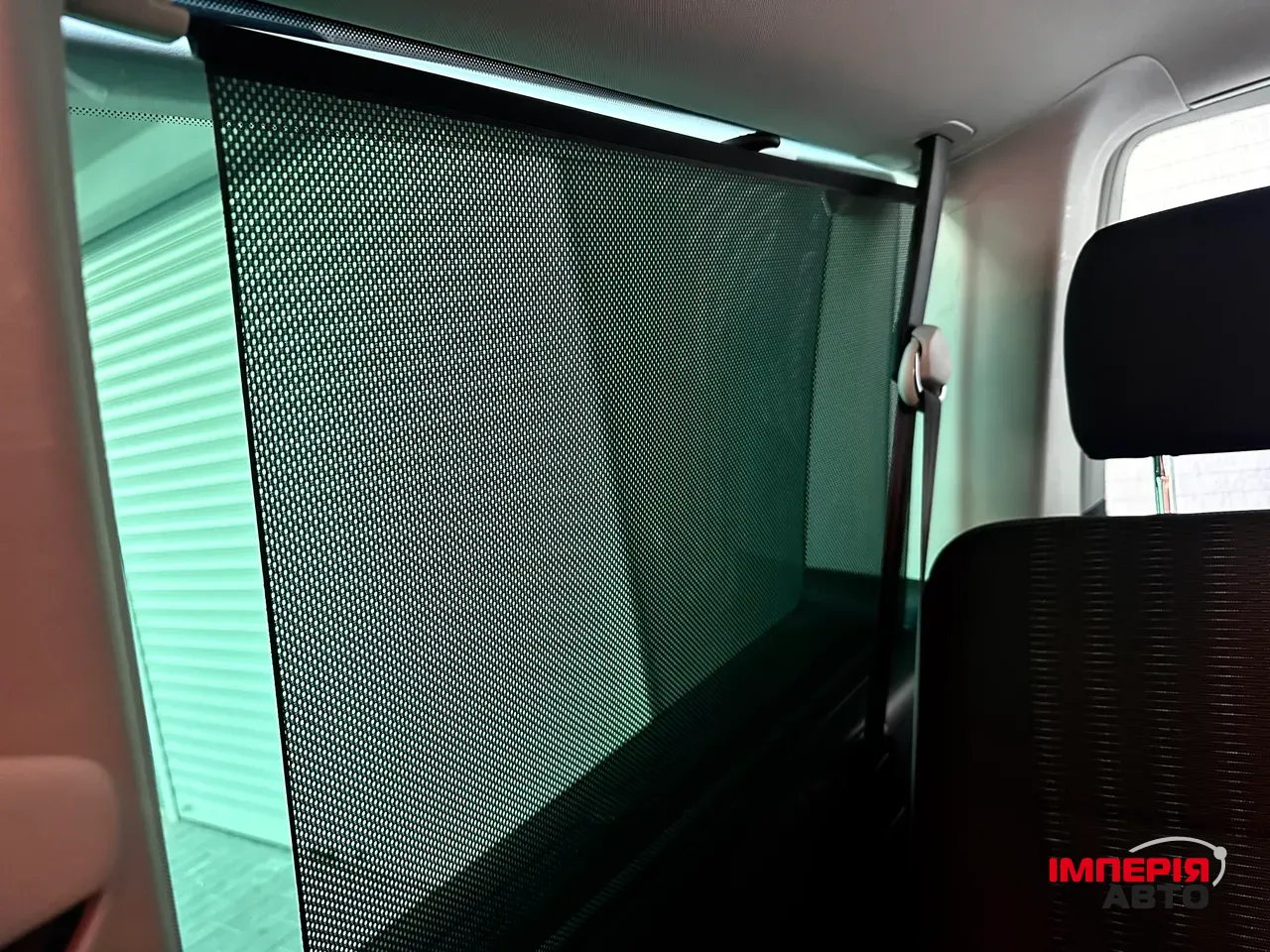 Volkswagen Caravelle - фото 27