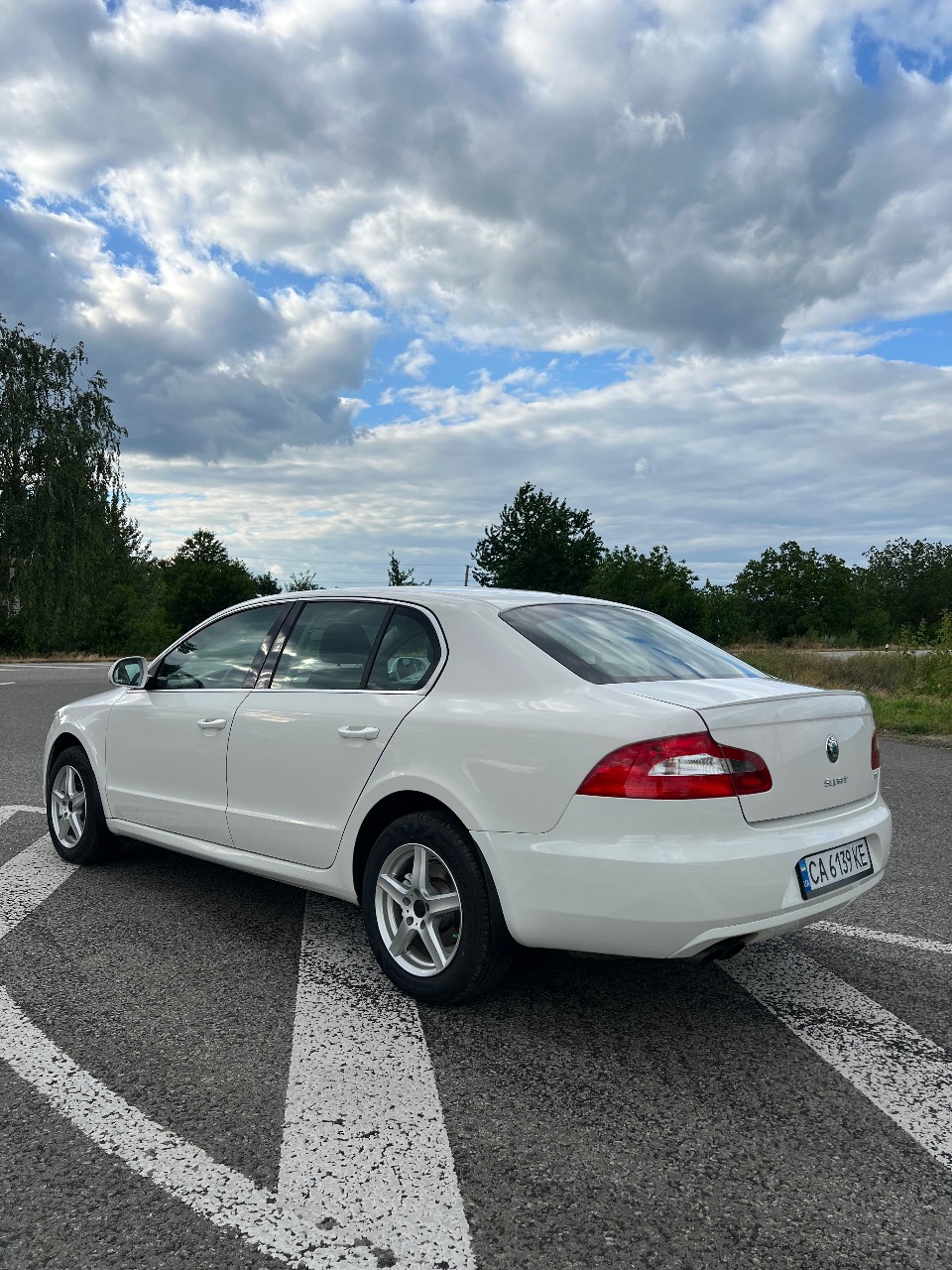 Skoda Superb - фото 15