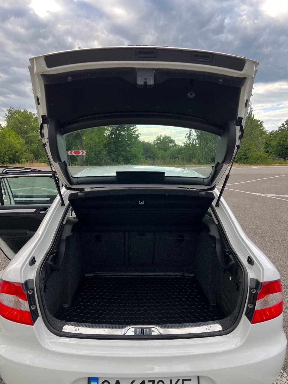 Skoda Superb - фото 6