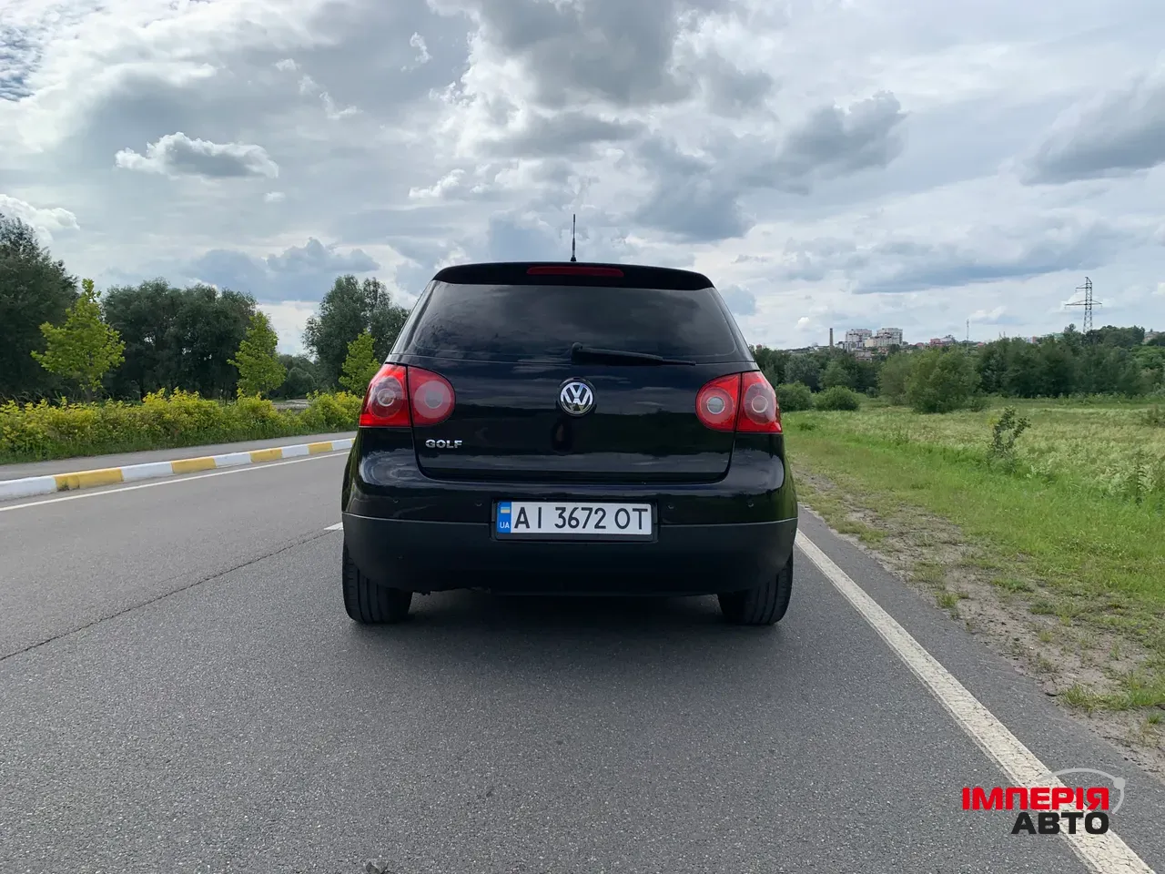 Volkswagen Golf - фото 5