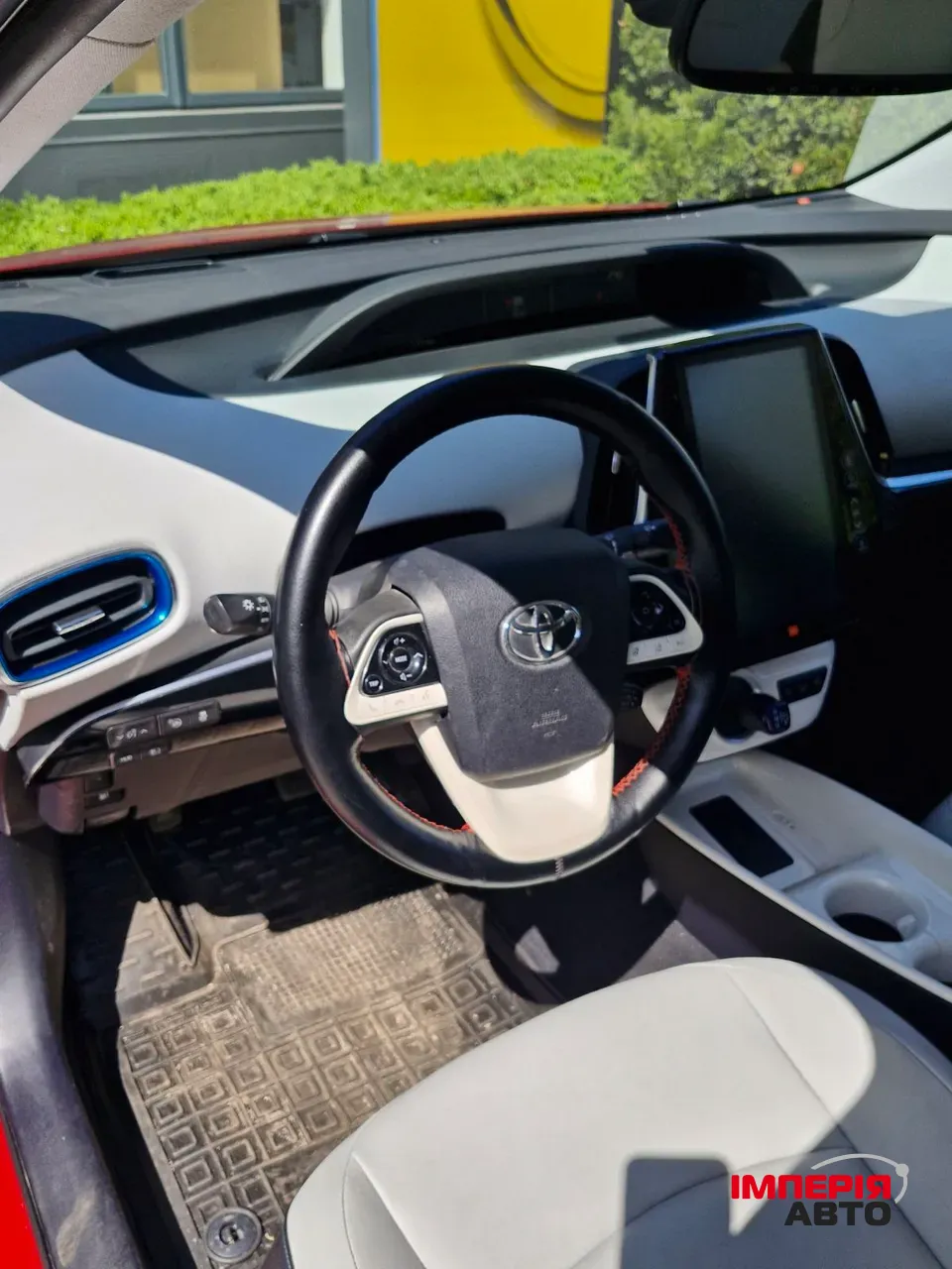 Toyota Prius - фото 8