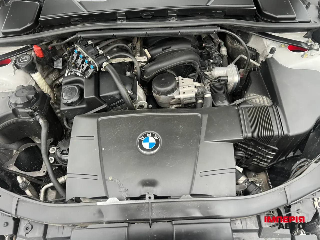 BMW 3 серії - фото 12