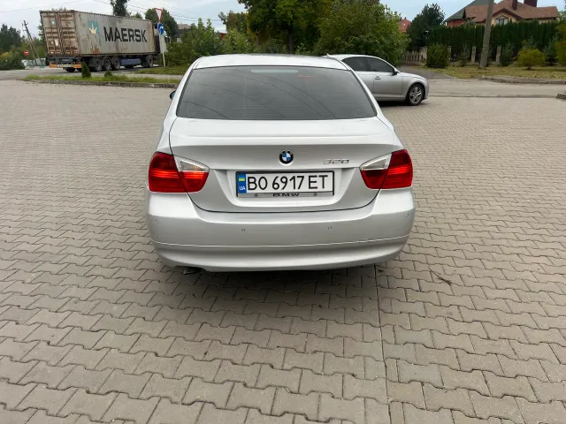 BMW 3 серії - фото 2