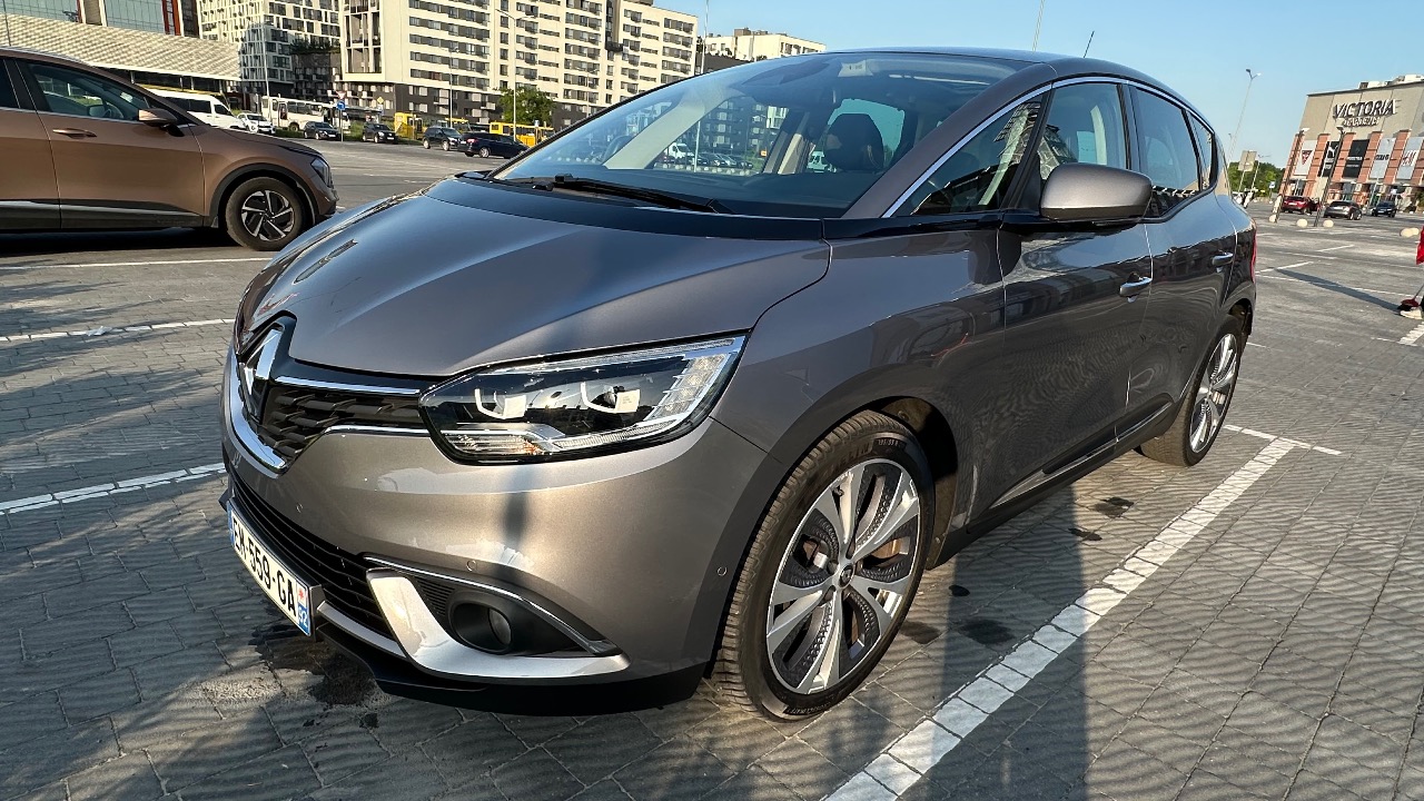 Renault Scenic - фото 33