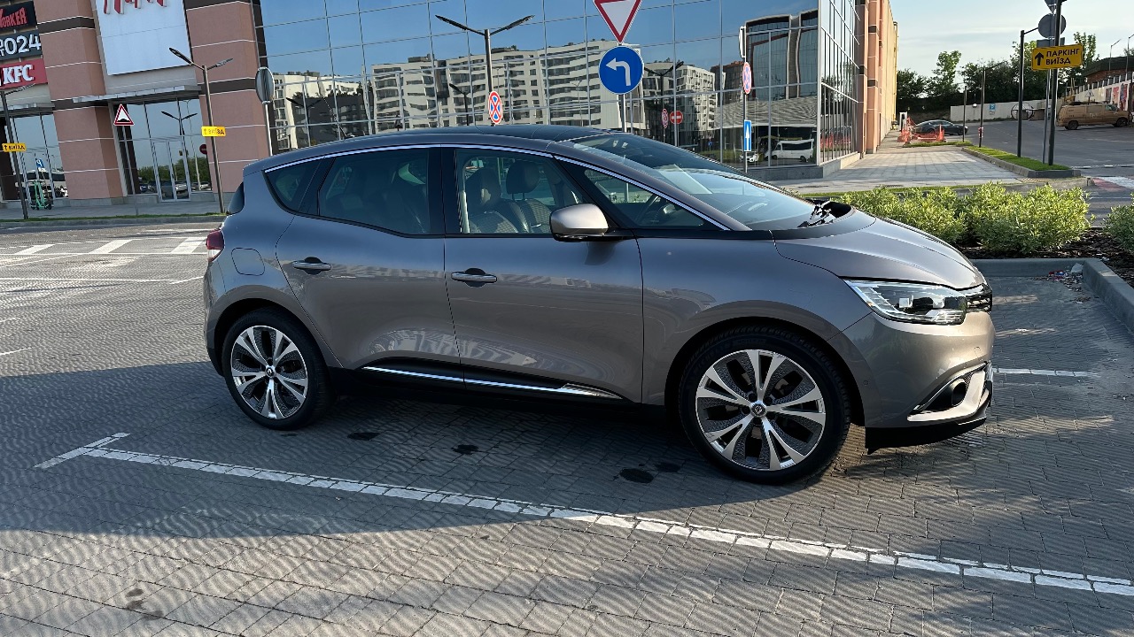 Renault Scenic - фото 95