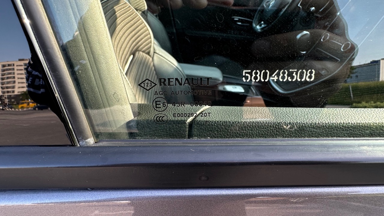 Renault Scenic - фото 70