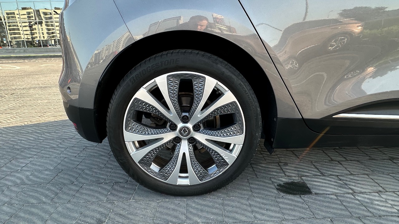 Renault Scenic - фото 53