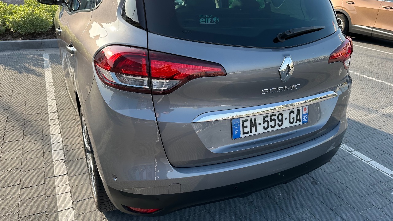 Renault Scenic - фото 4