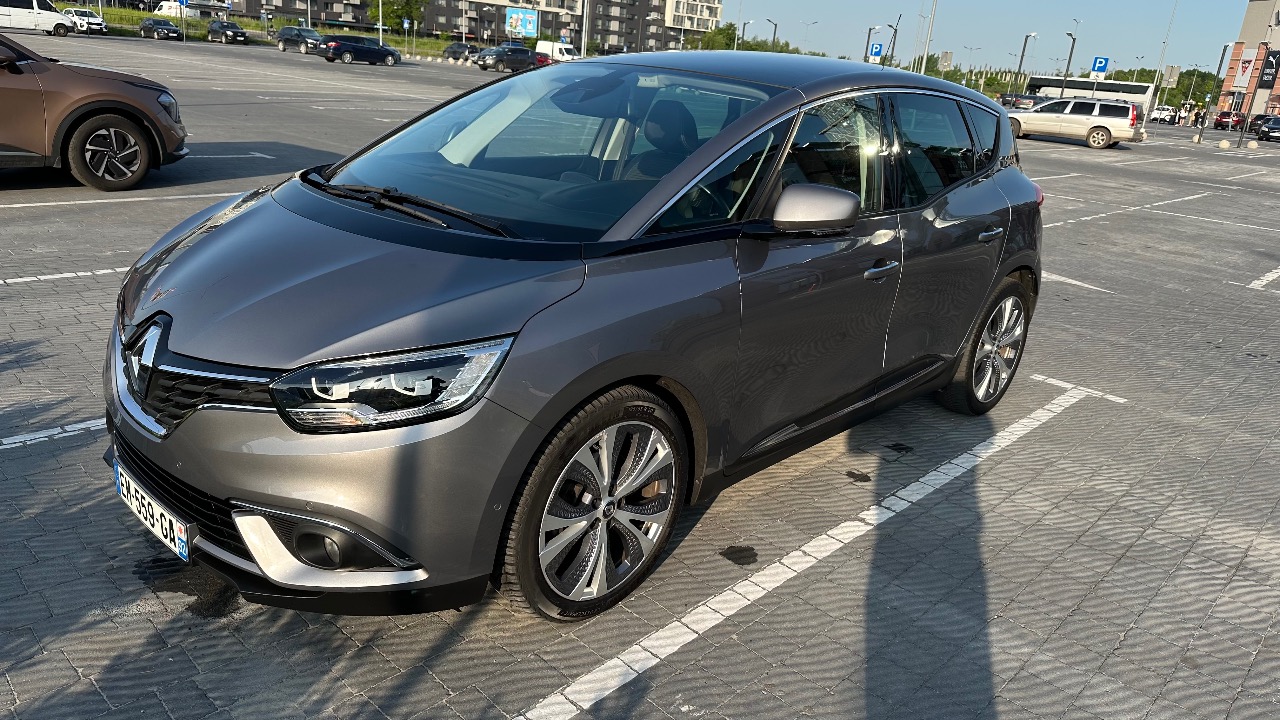 Renault Scenic - фото 60