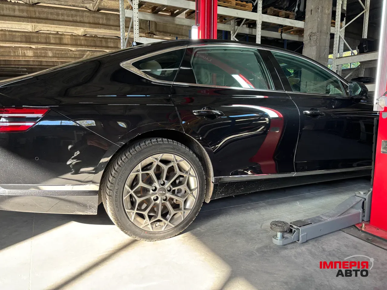 Genesis G80 - фото 8